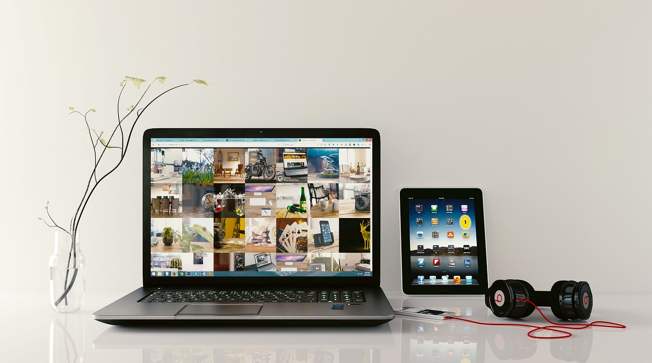 creative-01 laptop, workstation, browsing, tablet, computer, desk, multimedia, media, digital tablet, headset, workspace, isolated, laptop, laptop, laptop, laptop, laptop, computer, computer, computer