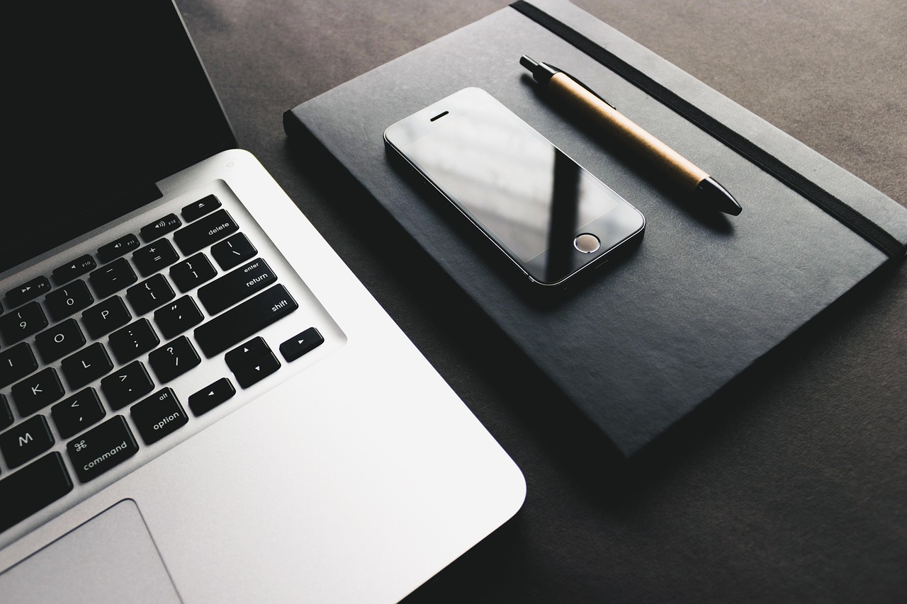 creative-02 pen, notebook, notepad, diary, stationery, desk, laptop, computer, macbook, keyboard, macbook pro, tech, technology, apple, electronics, minimal, digital, computer hardware, computer keyboard, minimal tech, tech, tech, tech, tech, tech